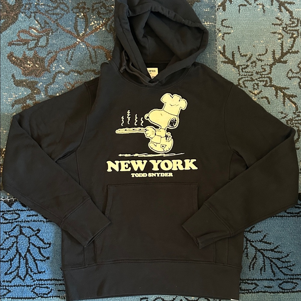 TODD SNYDER X PEANUTS NEW YORK HOODIE